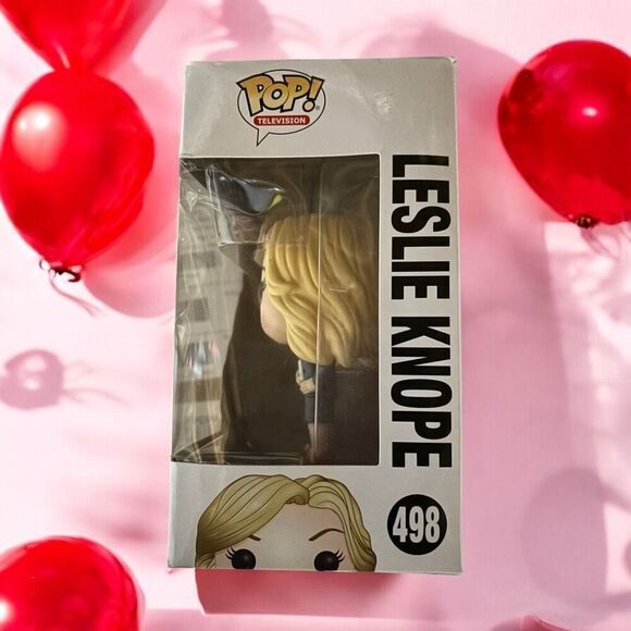 Funko Pop! Television #498 Parks & Recreation Leslie Knope Vaulted 2017 - Picture 2 of 6